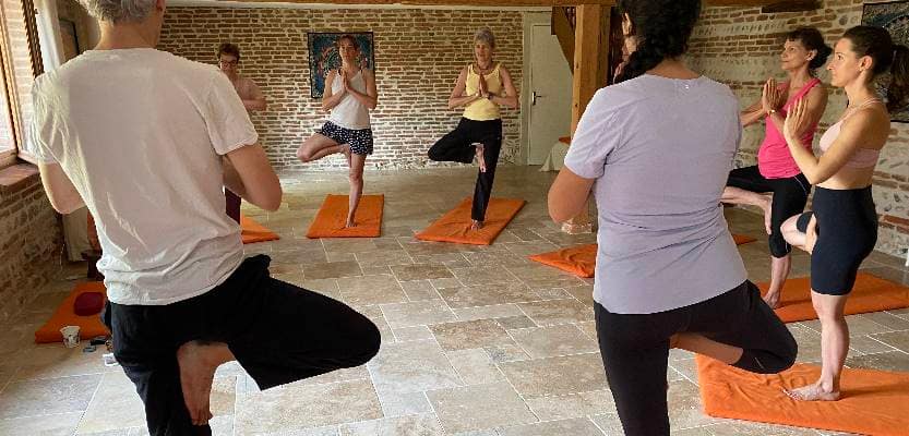 Bienfaits des asanas : mieux habiter notre corps